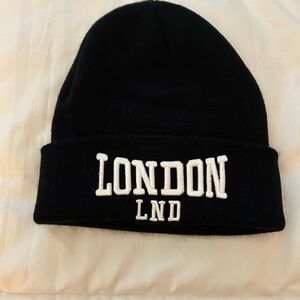 Hat “London”